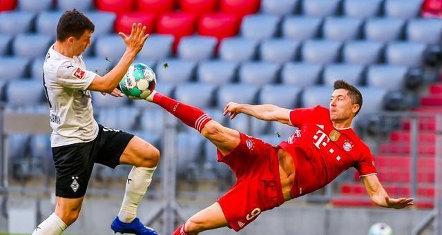  拜仁青训小将绝杀拯救主教练  