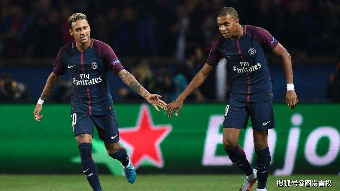  莱比锡红牛绝平对手，戏剧性保留争四希望  